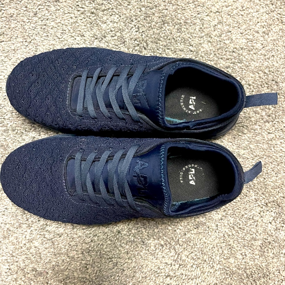 Apl Techloom Phantoms Size 8 - image 1